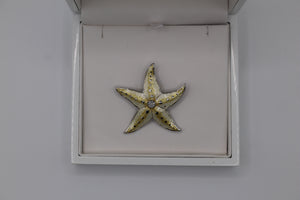 Nicole Barr starfish broach