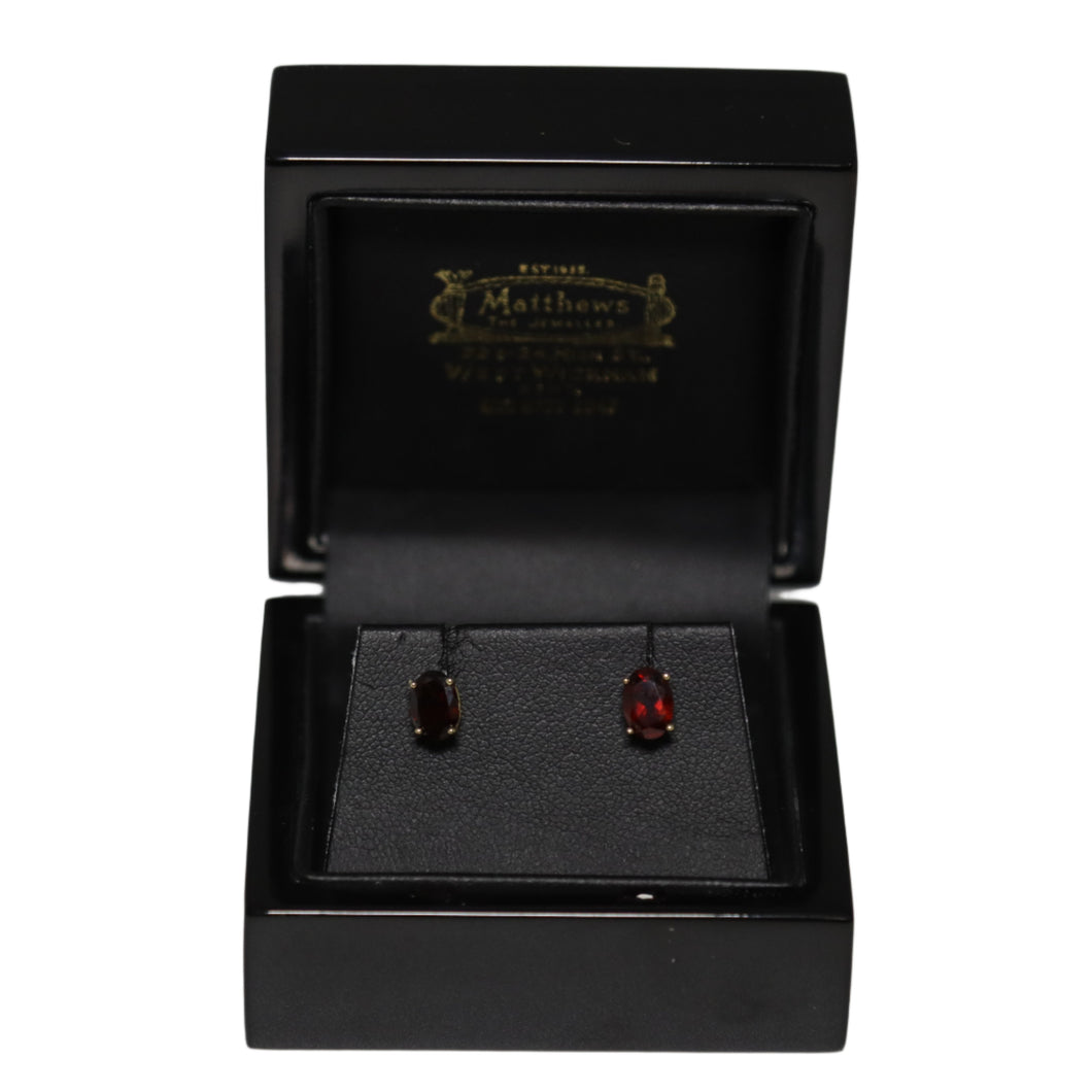 9ct Yellow Gold Oval Garnet Stud Earrings