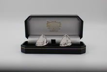 Load image into Gallery viewer, Nicole Barr boat cufflinks
