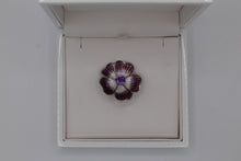 Load image into Gallery viewer, Nicole Barr flower broach
