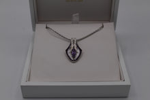 Load image into Gallery viewer, Nicole Barr purple flower pendant necklace
