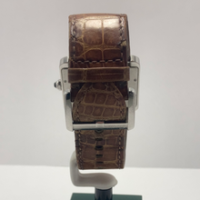 Load image into Gallery viewer, Secondhand Cartier Divan Automatic Watch
