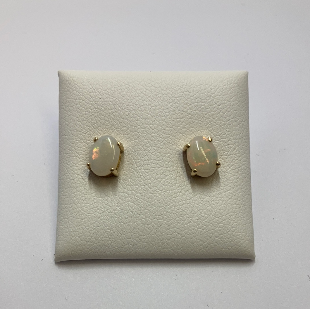 9ct Yellow Gold Claw Set Oval Cabochon Opal Stud Earrings